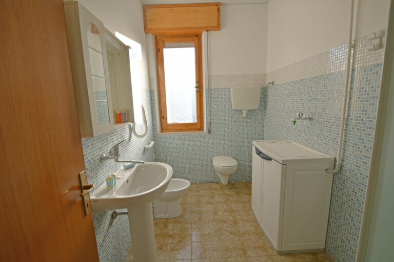 Bagno miniappartamento B&B Linae Alba Adriatica